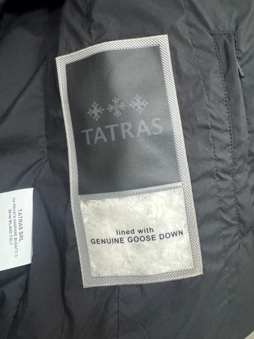 やまTATRAS タトラス VARENA ヴァレナ ダウン ブラック 01