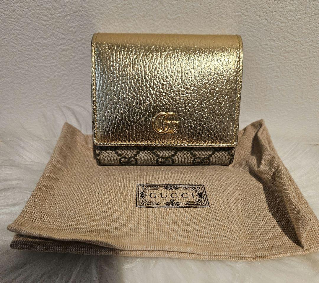 GUCCI 　グッチ財布　ダブルG メタリック　ゴールド