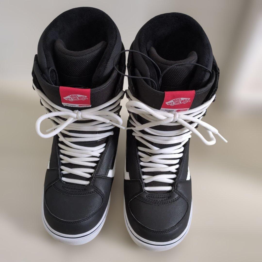 超美品 VANS バンズ Invado OG 2024年モデル28.0cm