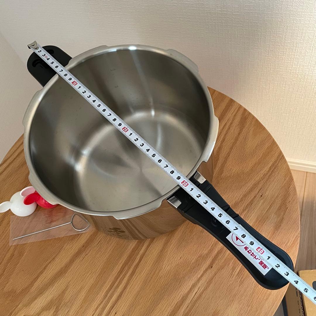 【ミッキーの圧力鍋】5.5L 深型 ガス・IH対応　アサヒ軽金属　説明書付き