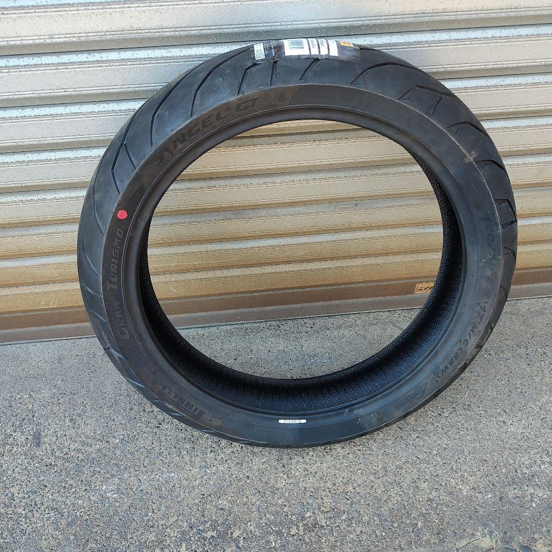 Pirelli ANGEL GT 120/70ZR17 タイヤ