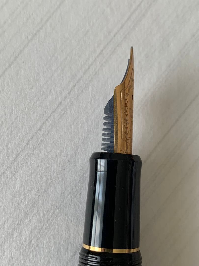 PILOT パイロット 743 万年筆 14K F字