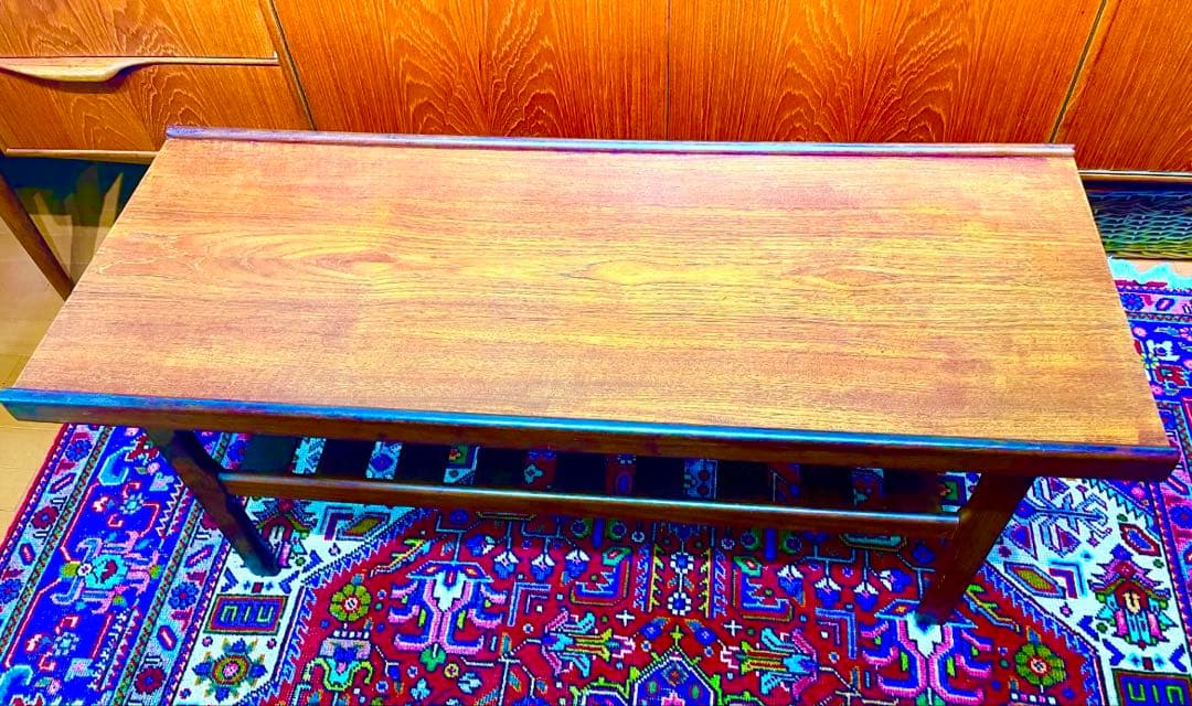 限定値下げしました　ヴィンテージコーヒーテーブル　イギリス製　チーク材