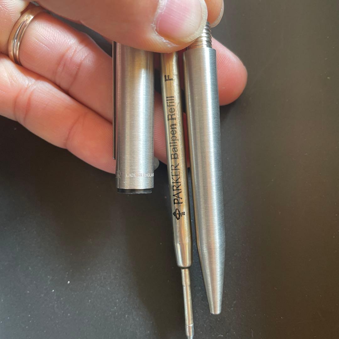 ボールペン 5本セット（ヨロッバの製品)