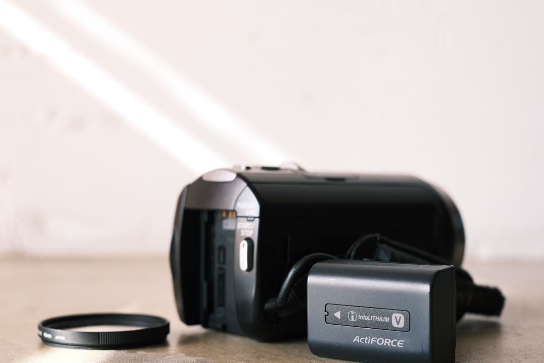 Sony HDR-CX430 空間光学式手ブレ補正搭載モデル