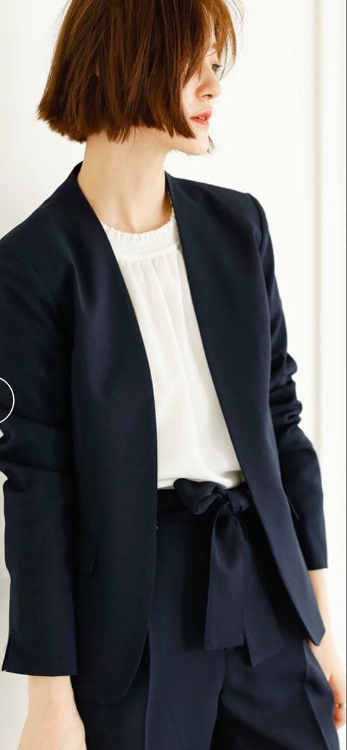 【新品】GeeRA ウォシャブル　ベーシックノーカラーテーパードパンツスーツ