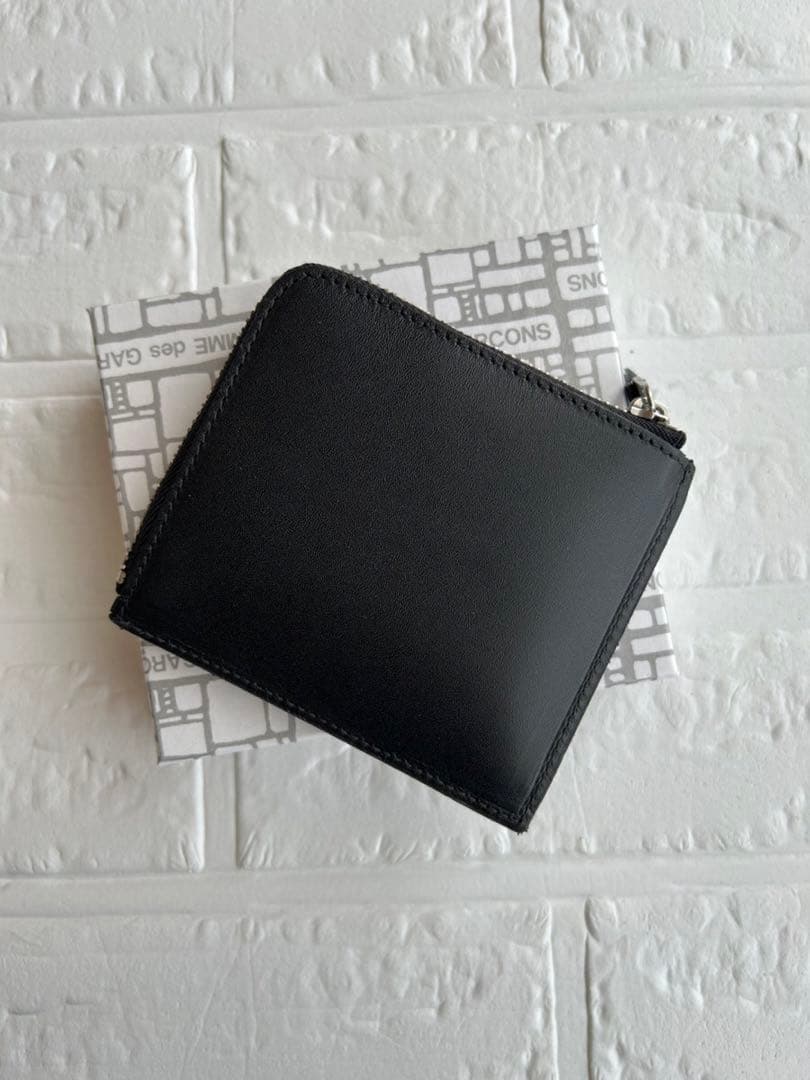 コムデギャルソン アイレット 財布