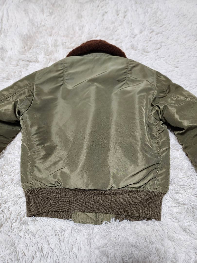 【良品・希少】バズリクソンズ　B-15C 　ボア　M13507 M品番　オリーブ