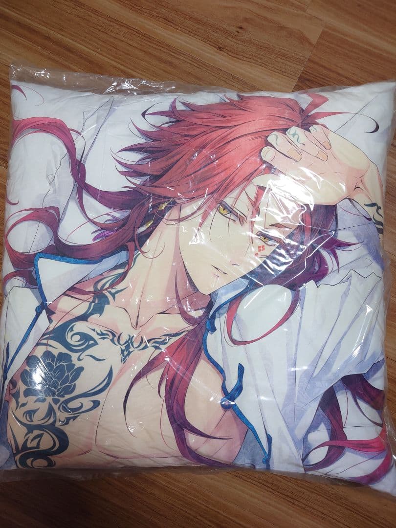 k*.様 ピオフィオーレの晩鐘　楊 クッション、缶バッチなど