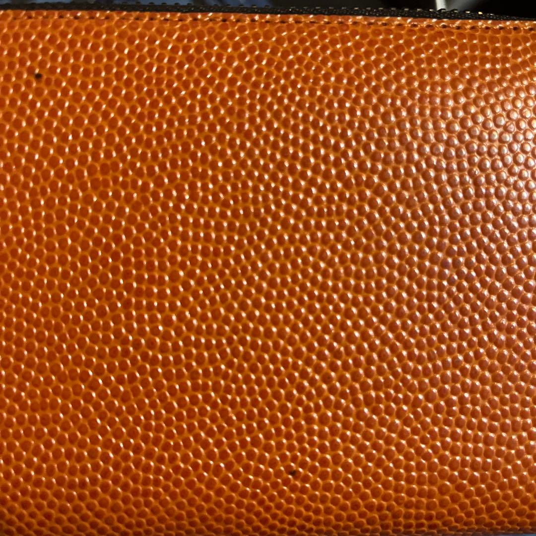 美品☆KINGZ 長財布 オレンジ　バスケットボール素材
