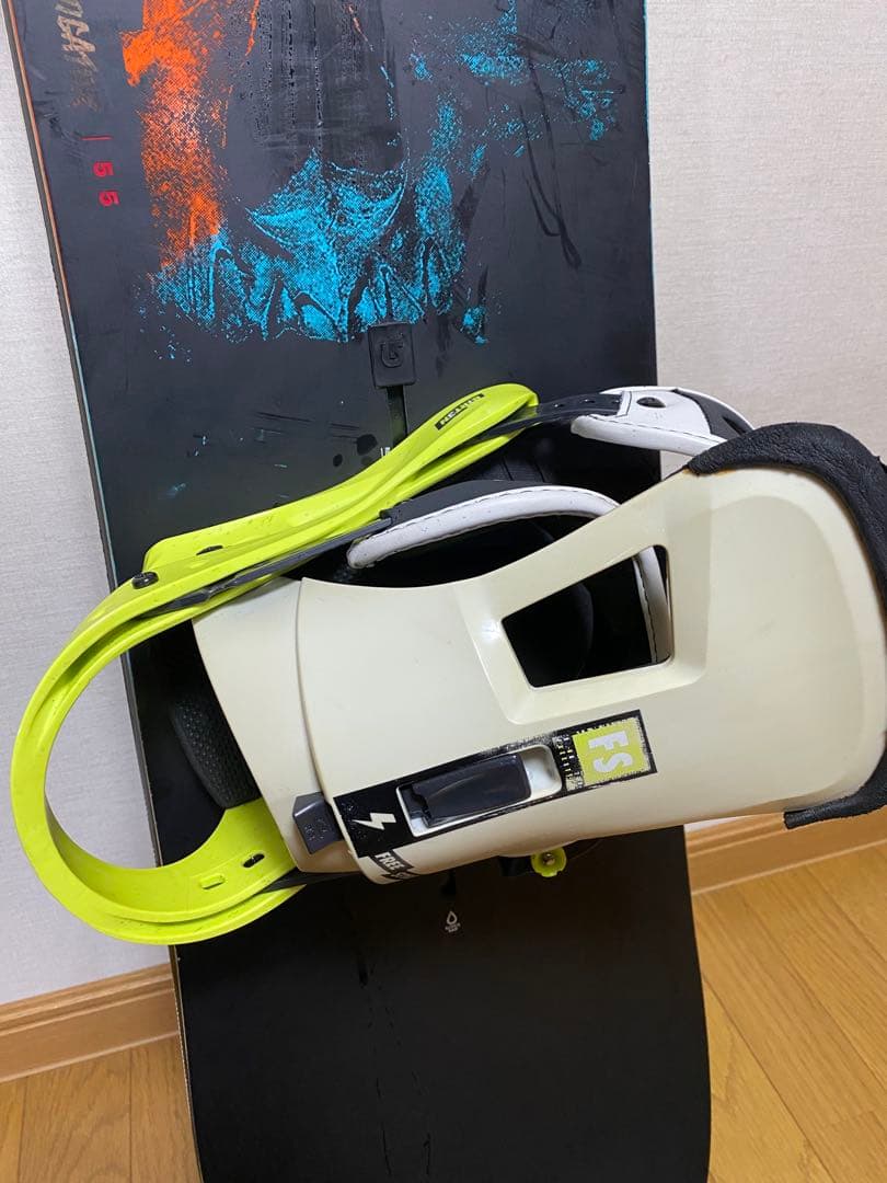 18バートン　スノーボード板　インスティゲーター155cm