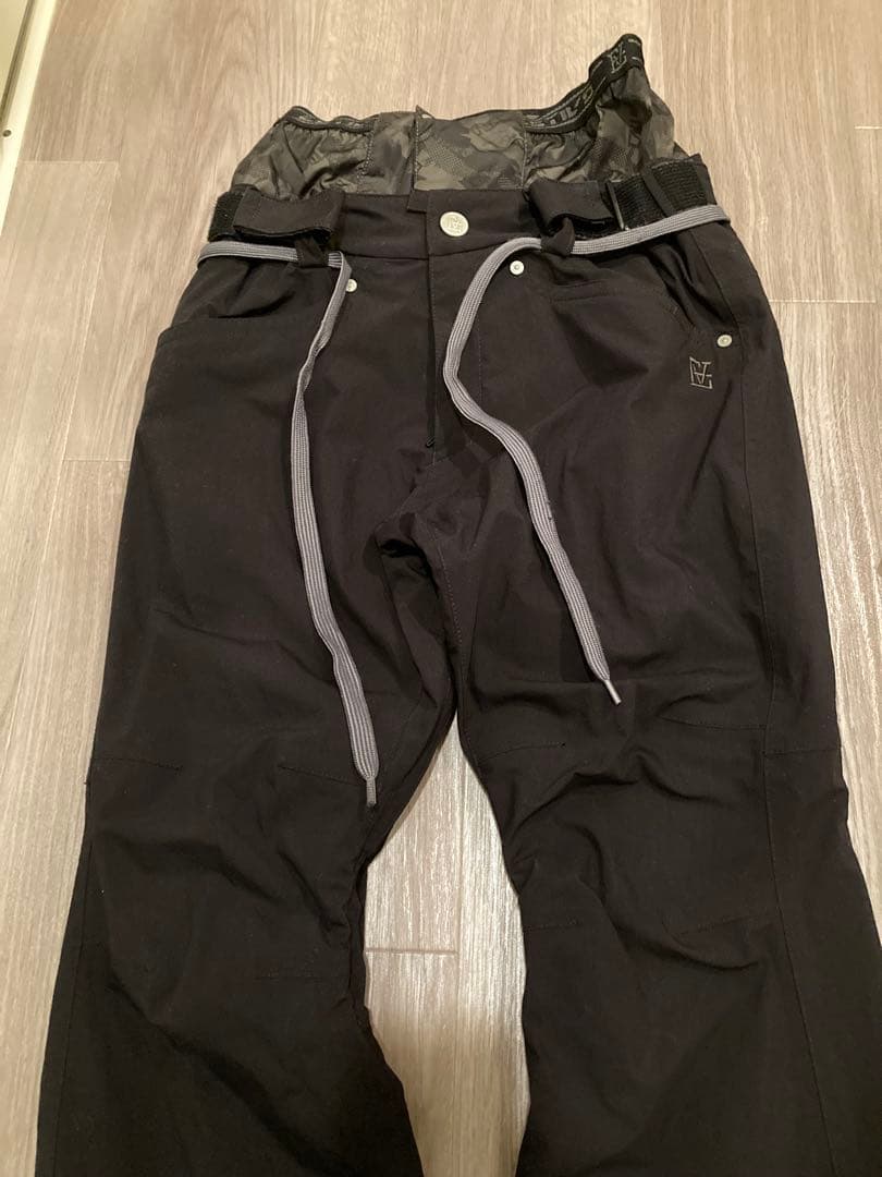 スノボ　ウェア　上下セット定価35,000+24,000