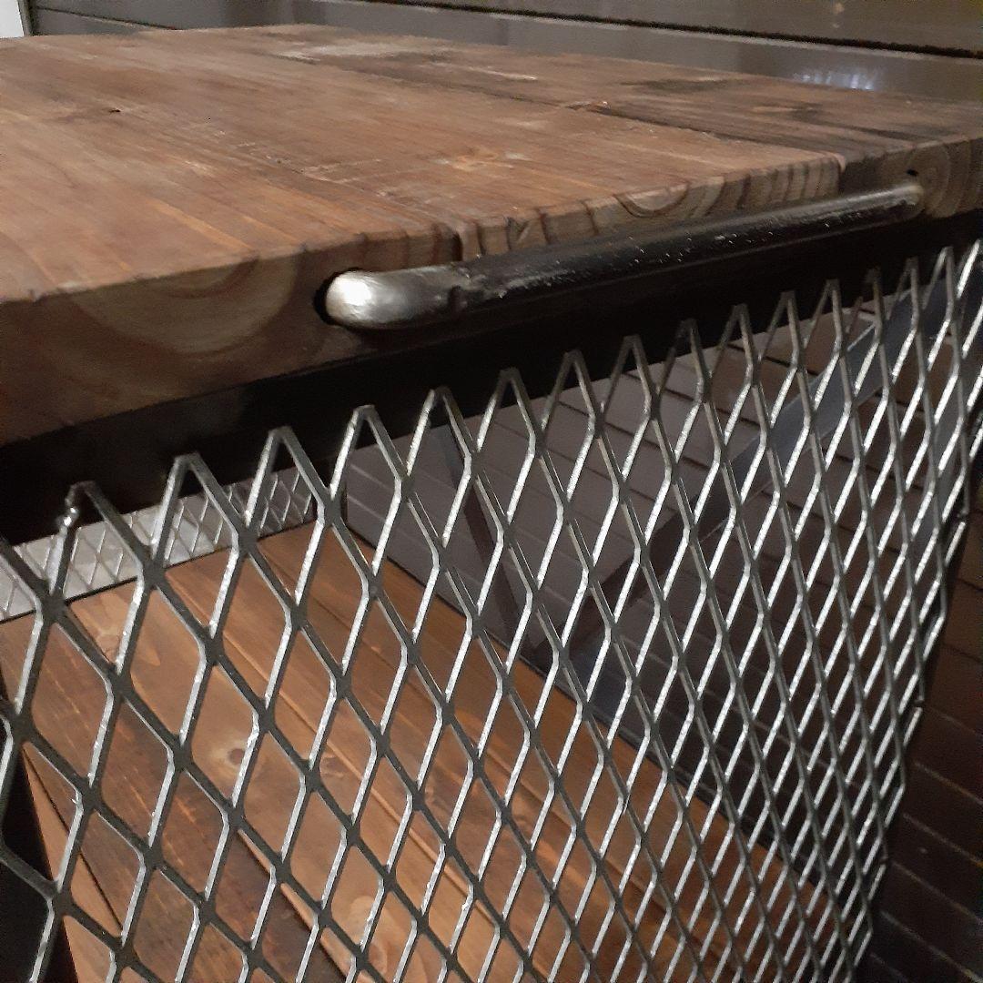 アイアン　シェルフ　ラック　インダストリアル　オーディオ　レコード　男前　棚