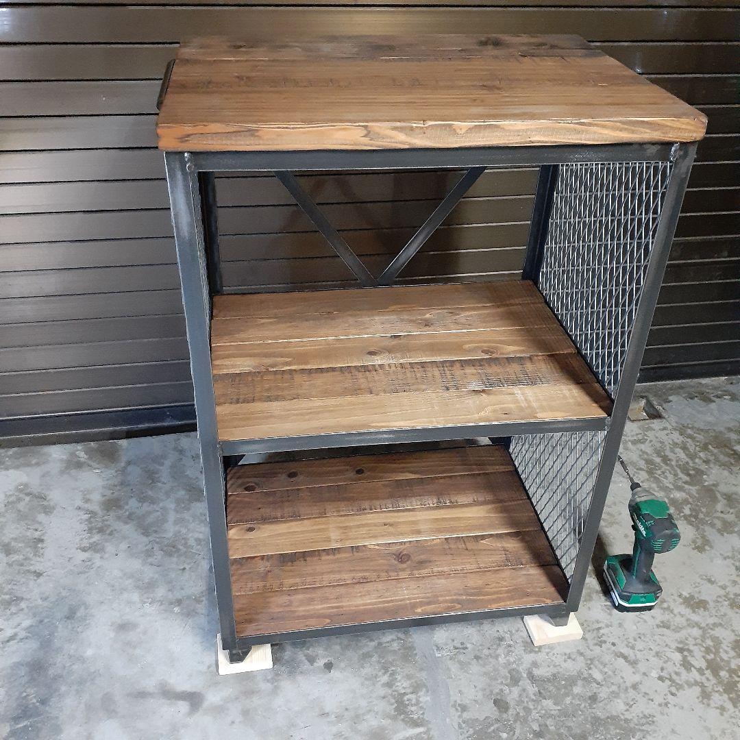 アイアン　シェルフ　ラック　インダストリアル　オーディオ　レコード　男前　棚