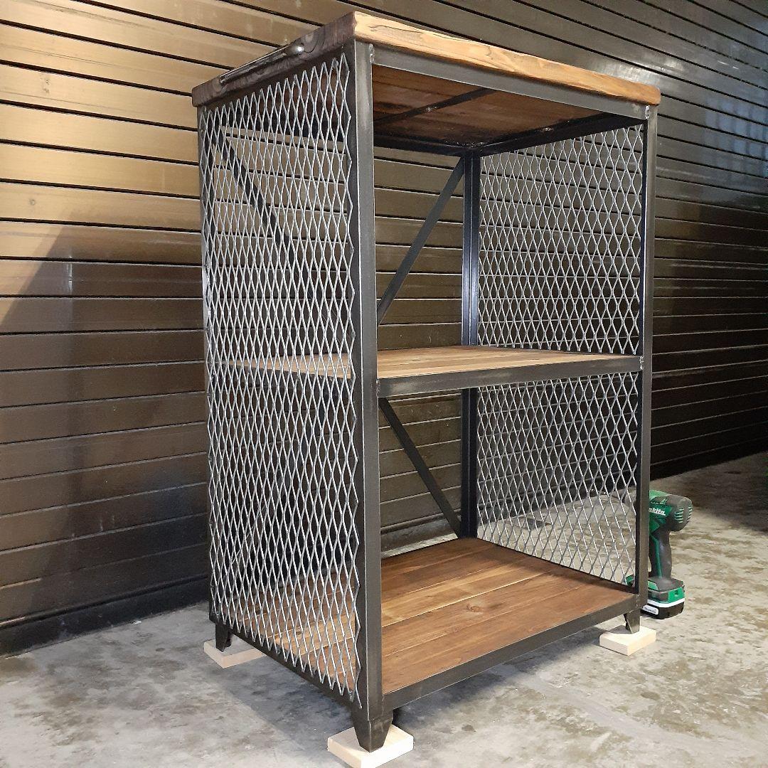 アイアン　シェルフ　ラック　インダストリアル　オーディオ　レコード　男前　棚