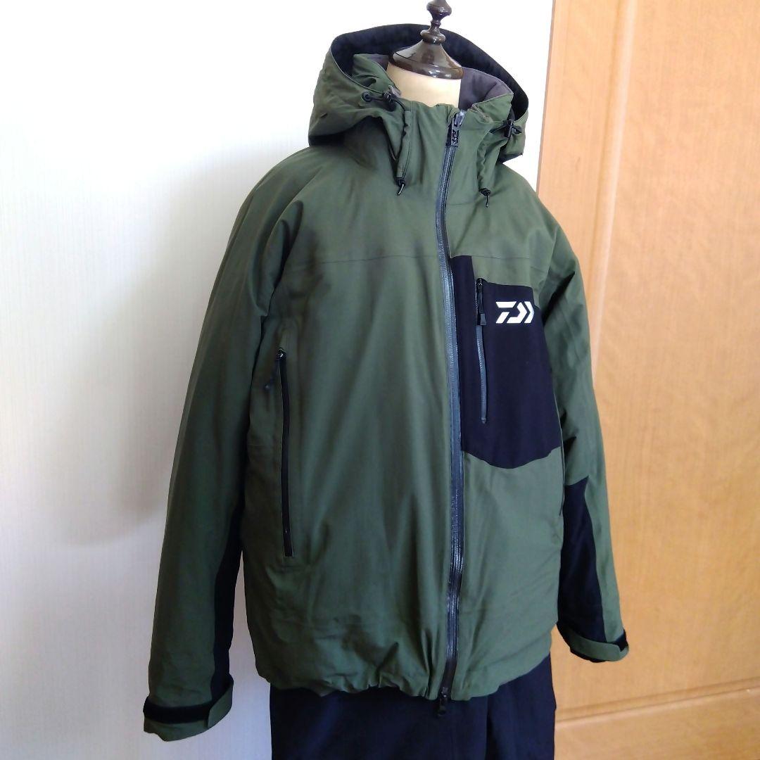 ダイワ　フィッシングスーツ（上下セット）メンズ