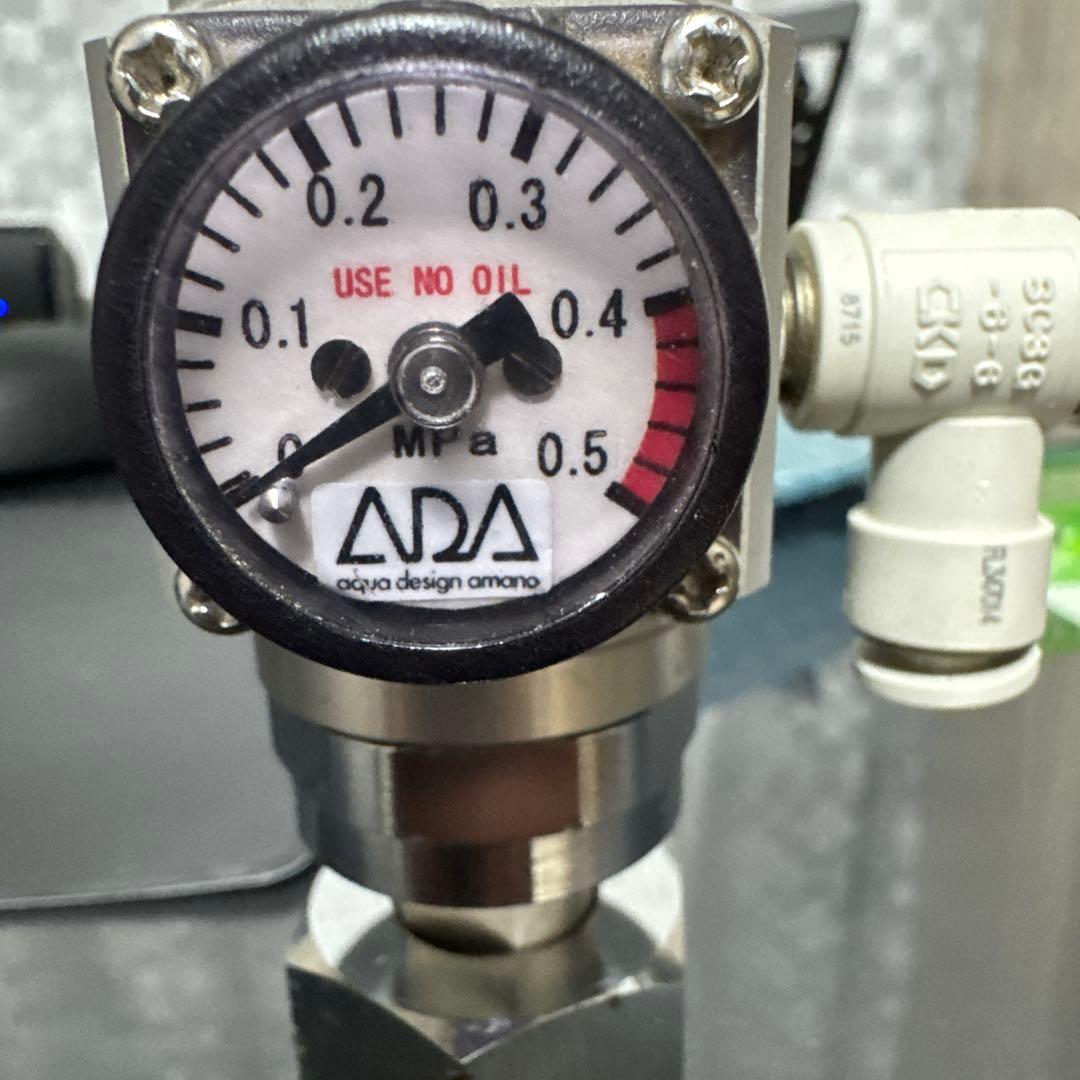 M*ん様 ADA co2スピードレギュレーターおまけ付き　週末価格です！