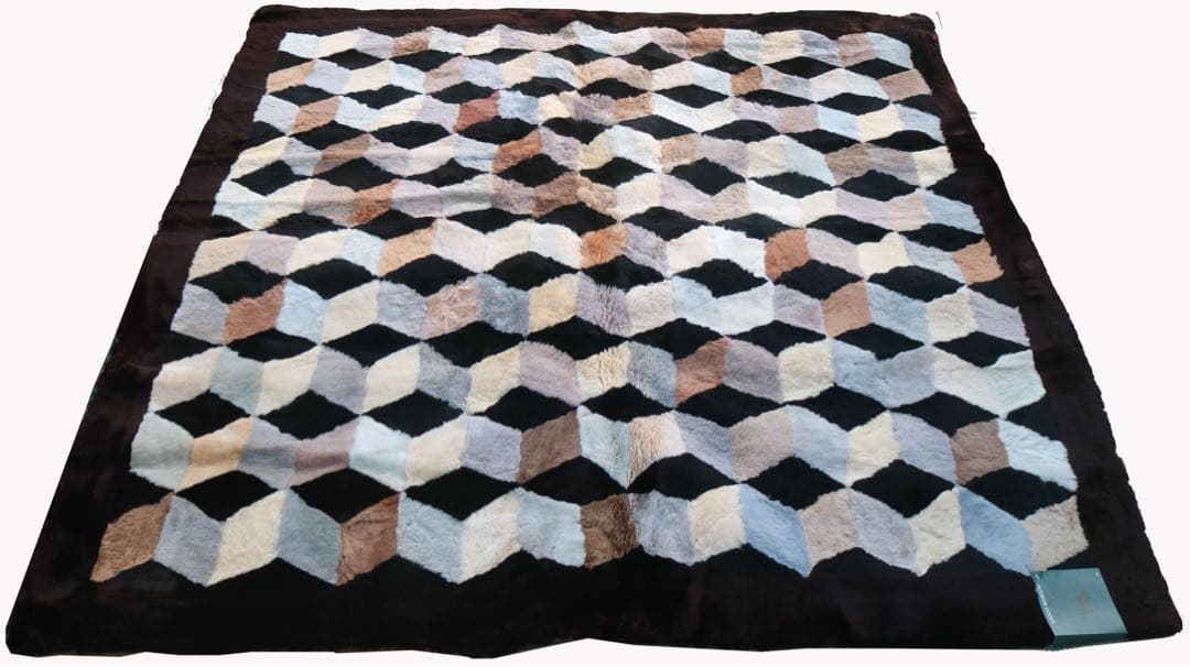 ムートンラグ ・カーペット　180x180cm