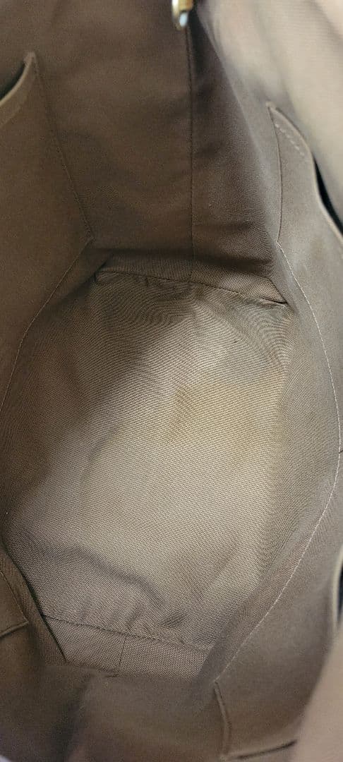 Louis Vuitton トータリー