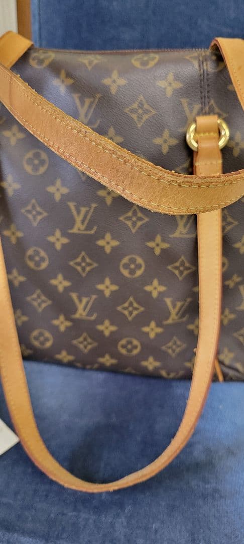 Louis Vuitton トータリー