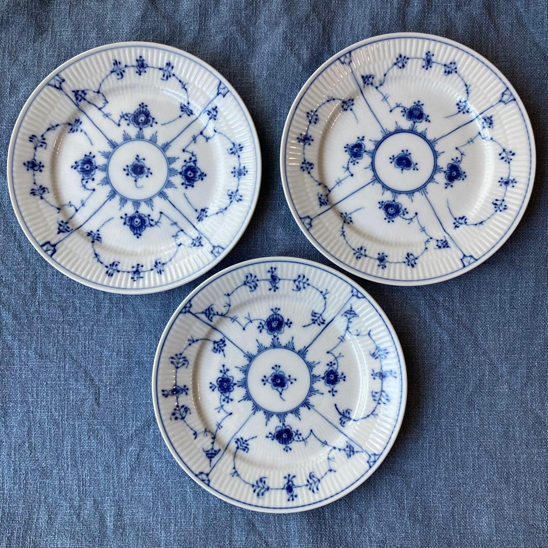 ロイヤルコペンハーゲン　ブルーフルーテッド　19cm プレート　3枚