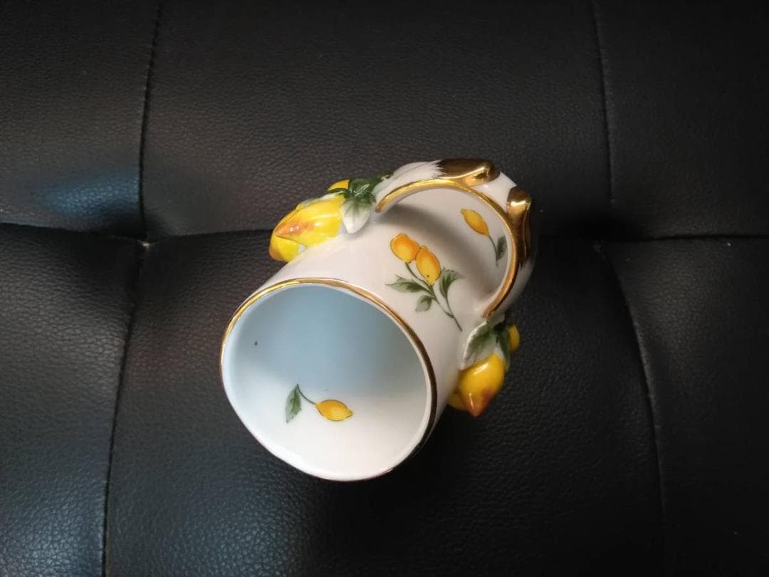  ARDEN 　手書き植物文様　植物蕾彫刻　取っ手付の品　印