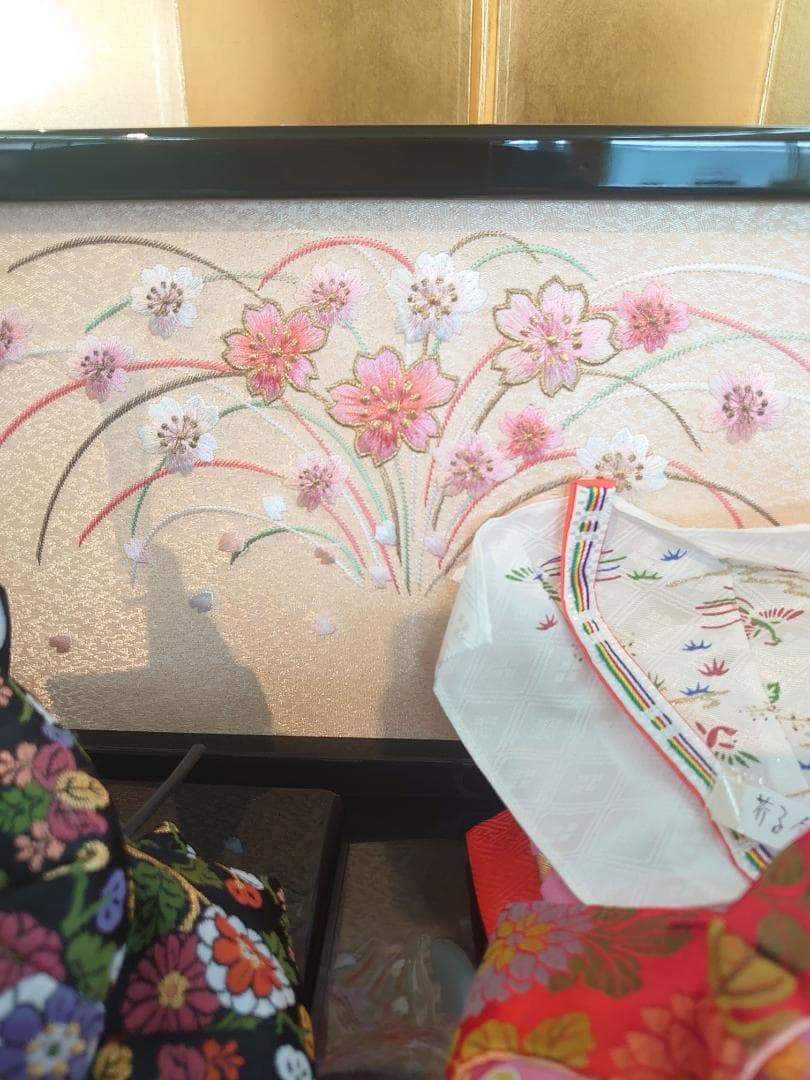 ●新品おひなさま●　桜づくし刺繍飾り　フルセット