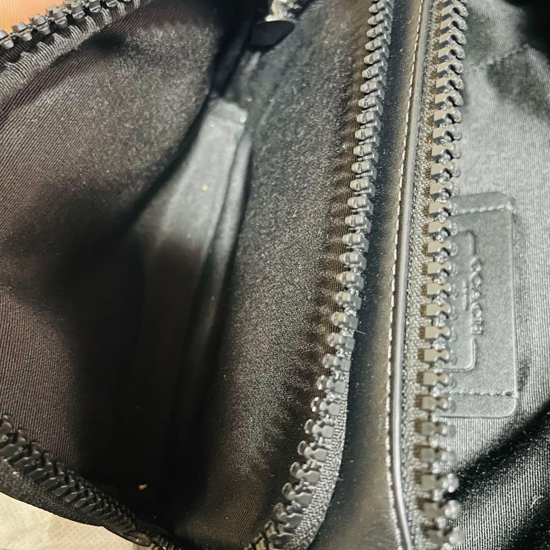 coach メンズ ボディバッグ　美品