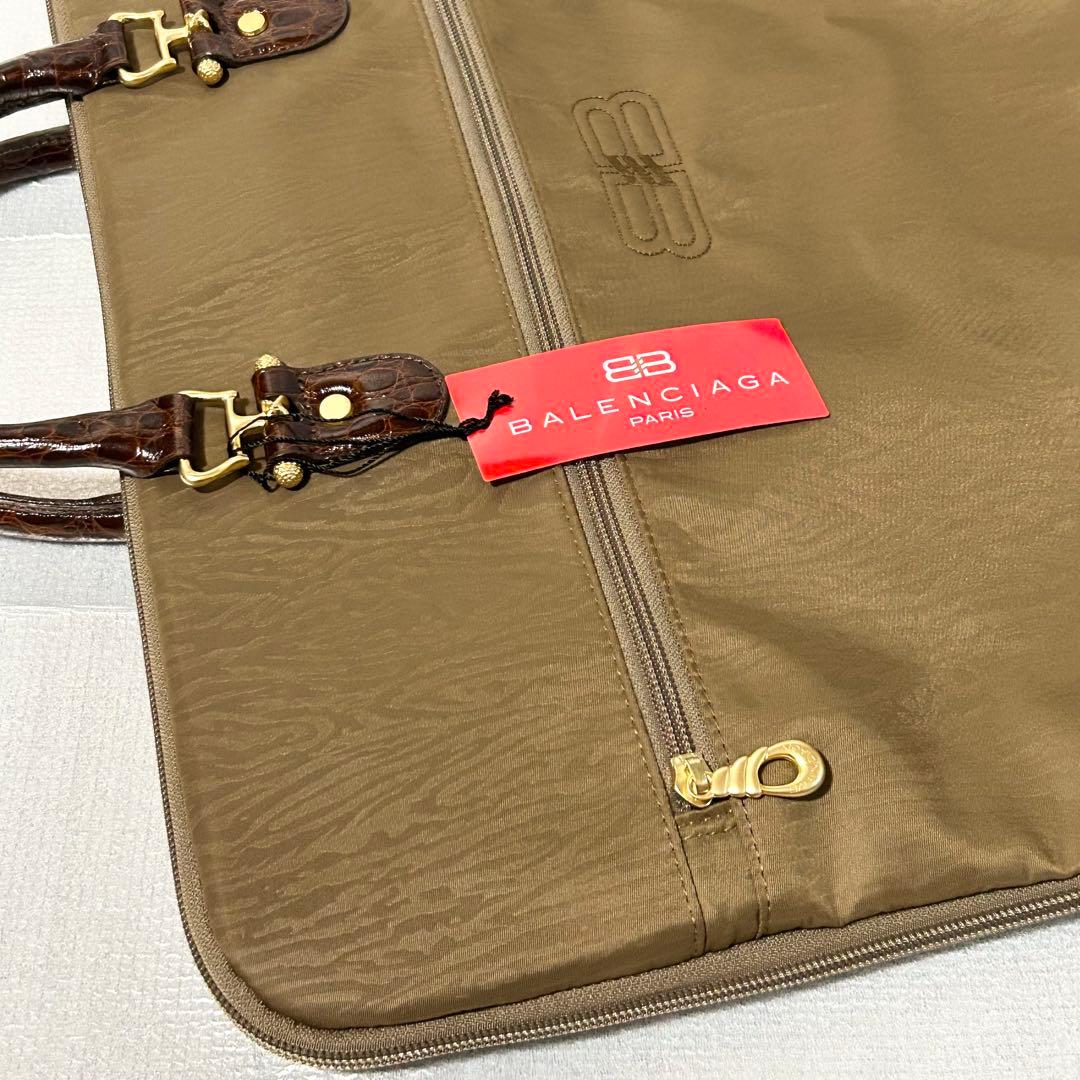 美品 バレンシアガ ナイロン クロコダイル型押しレザー ガーメントバッグ