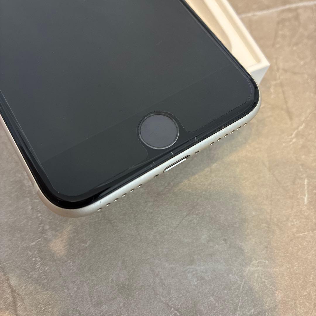 Apple iPhone SE 第3世代 64GB