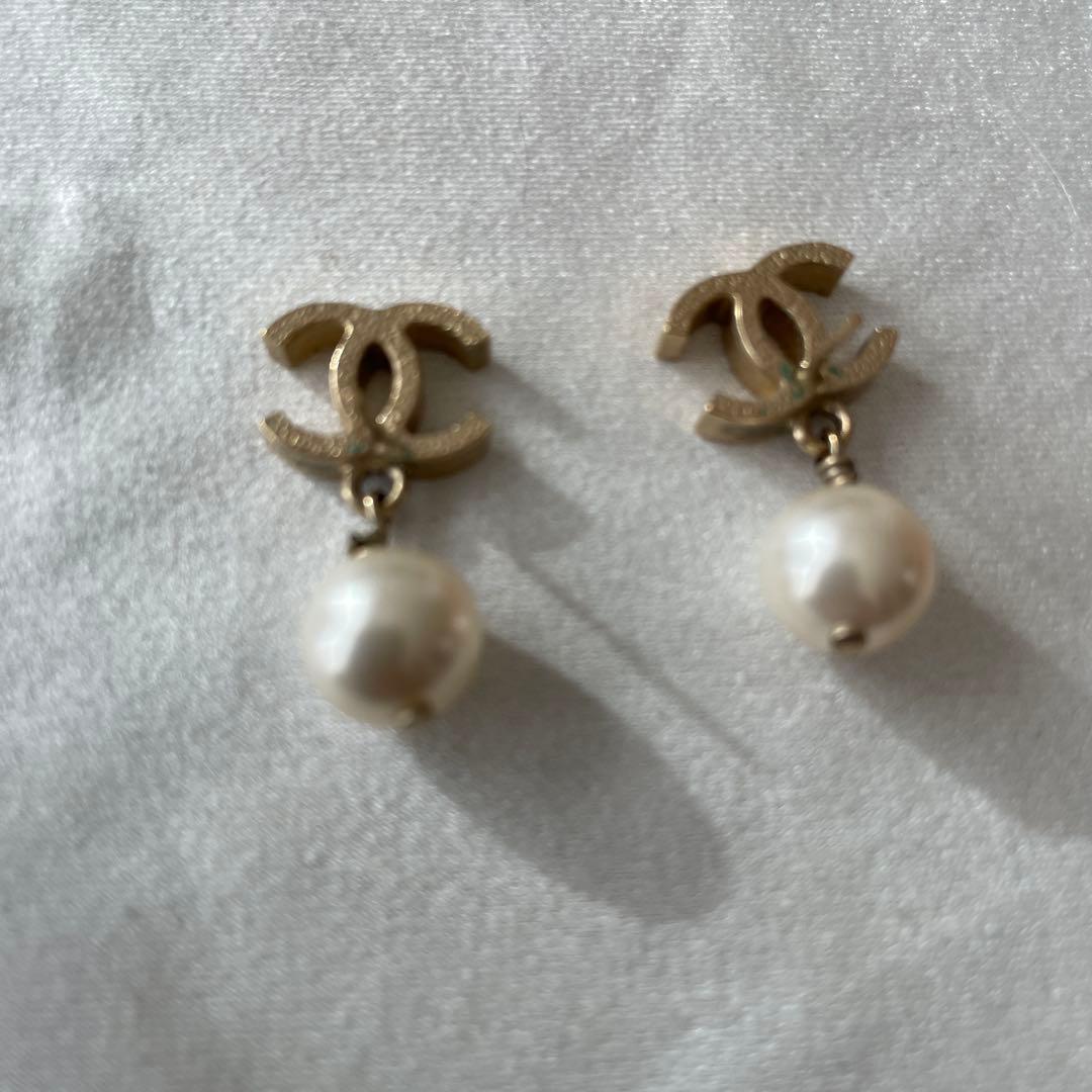 シャネル ピアス 両耳用