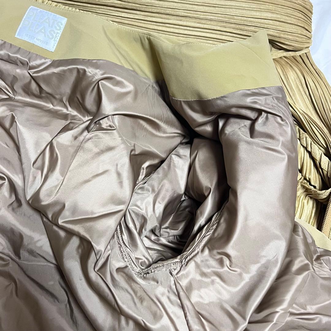 PLEATS PLEASE ISSEY MIYAKE プリーツコート ダウン S