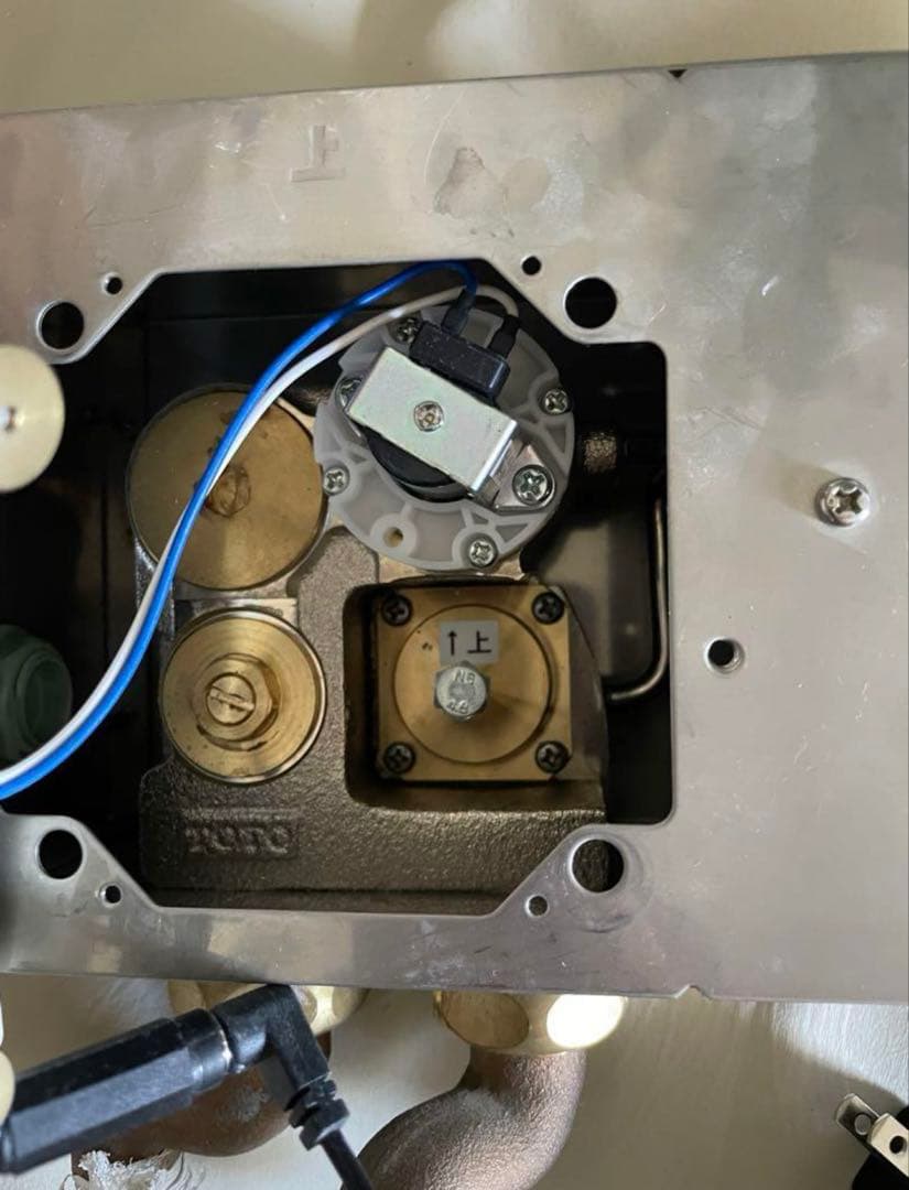 FM8TWA3ミナミサワ 壁埋込改装用小便器センサー