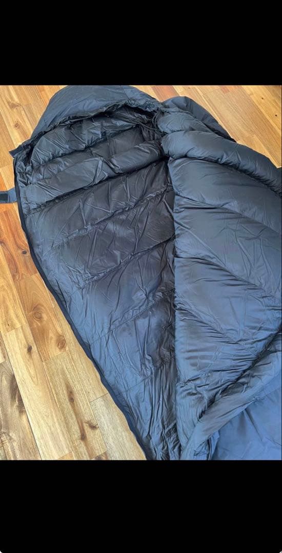 ナンガ オーロラ600DXロング 山渓 オールブラック 保管用ケース付