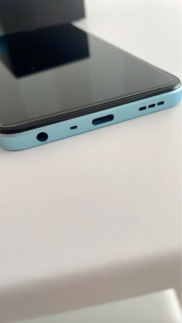 OPPO A77 スマートフォン 本体