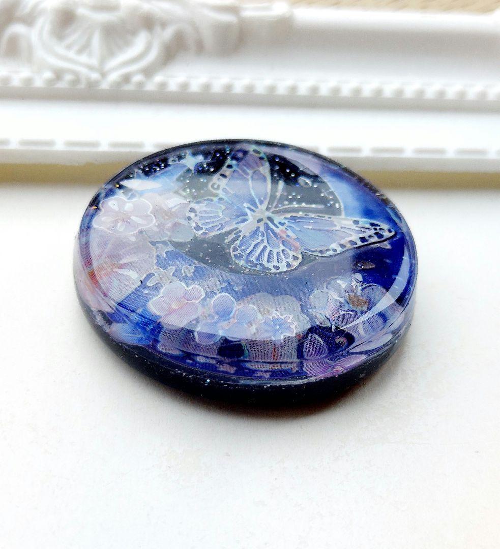 【1654】レジン　月　蝶　ヘアゴム　ポニーフック　ブロ―チ　ハンドメイド