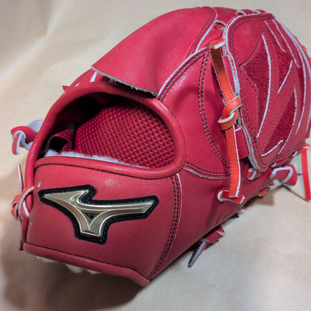 ミズノ:右投げ用:硬式用グラブ:投手用:サイズ11:色:ラディッシュ