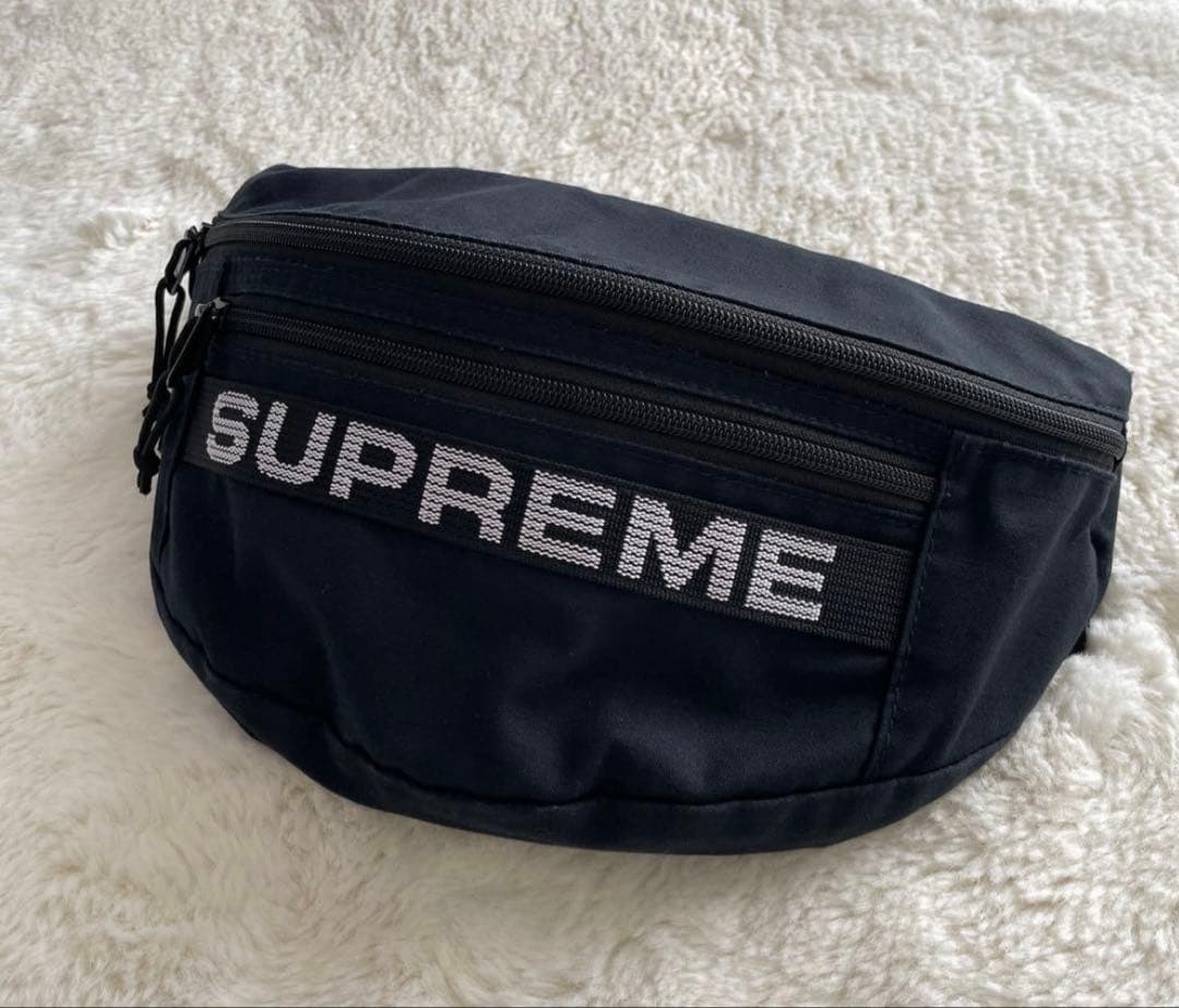 ゆ*と様 【値段交渉歓迎】SUPREME ボディバッグ ブラック
