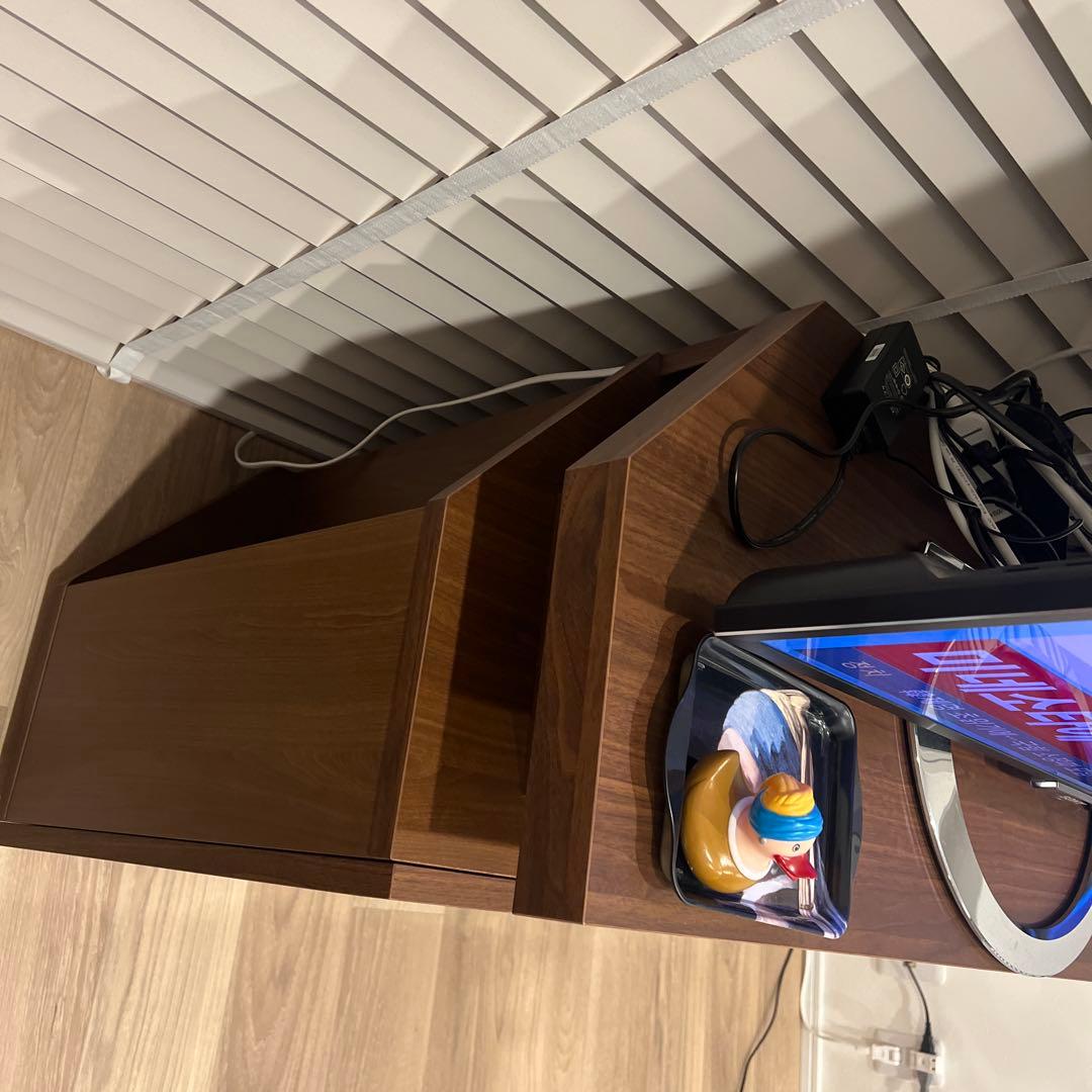 <お引取りなら500円>コーナーテレビ台 シェルフ付き