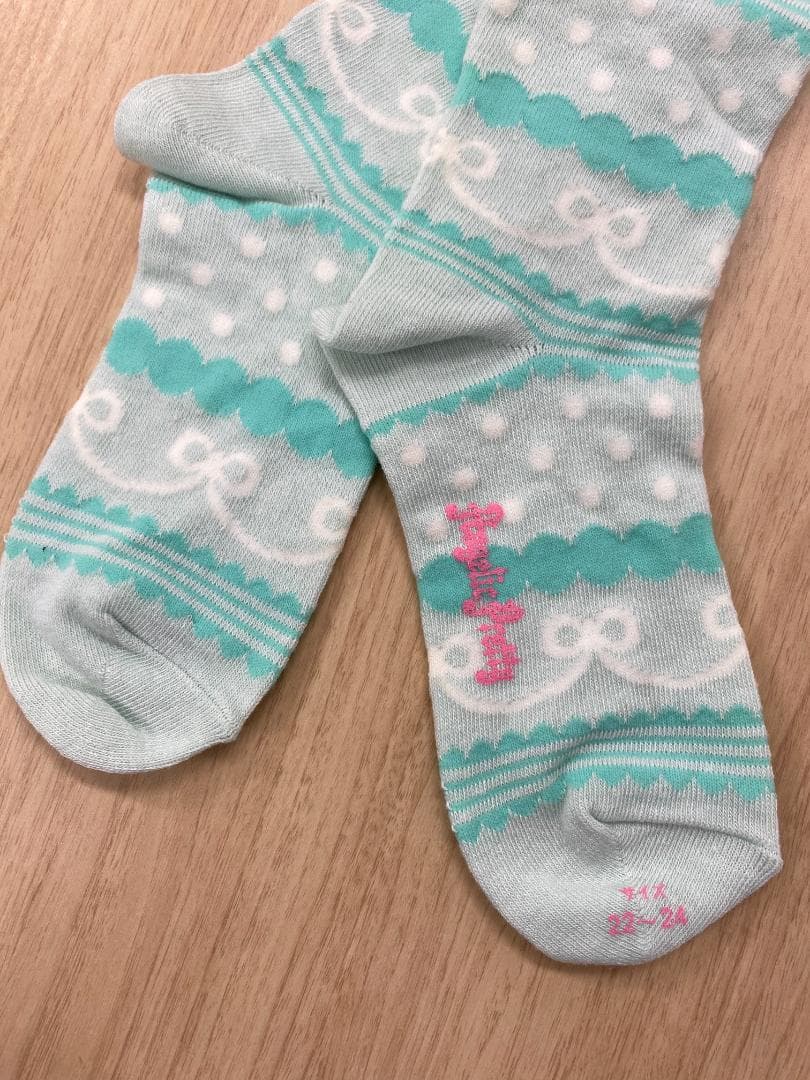 【m−00457】ボーダー　レース柄　オーバーニー　ソックス　4足セット