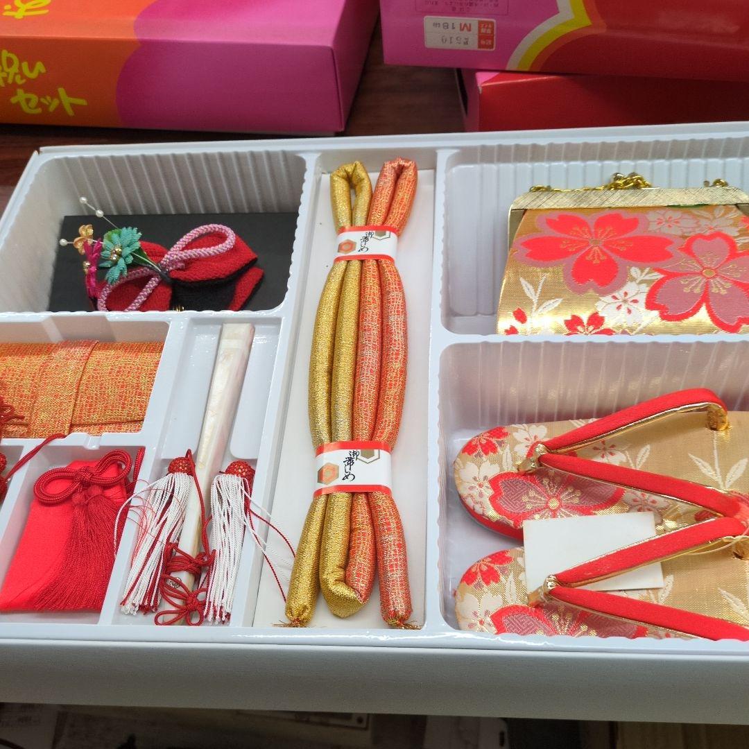 七五三はこせこセット18センチ未使用タグ付き金色