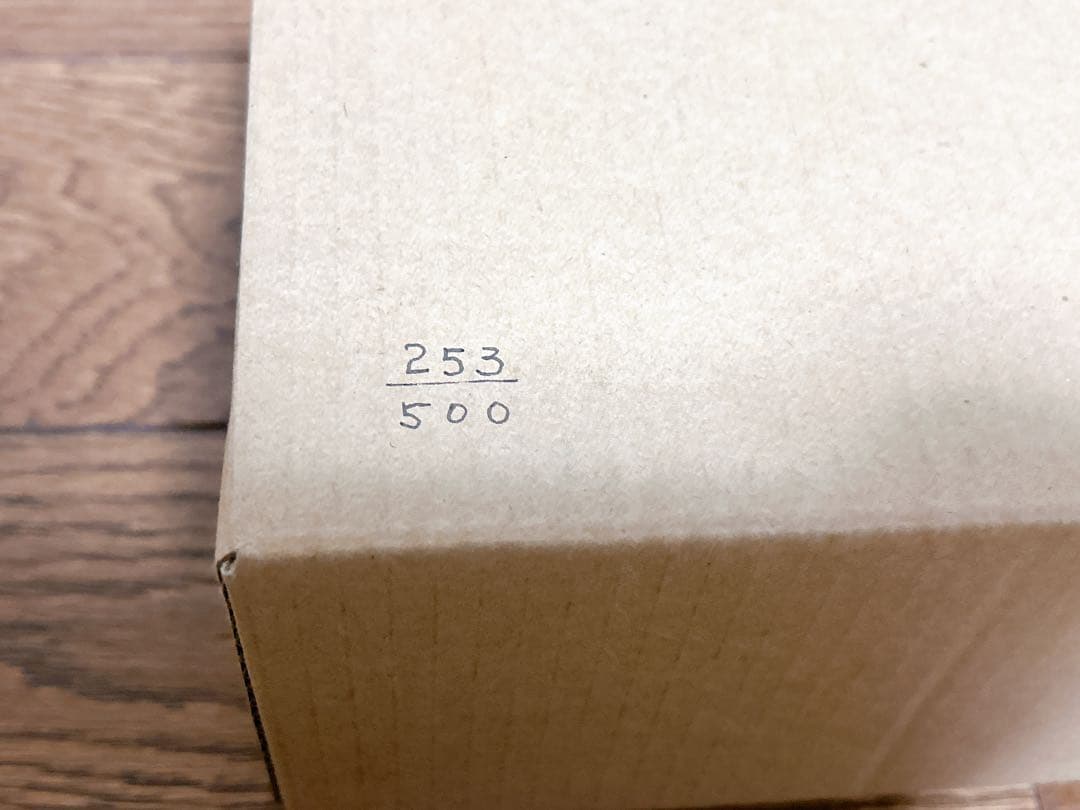 ディズニーグッズ　ミッキー ボトルシップフィギュア 限定版シリアルナンバー253