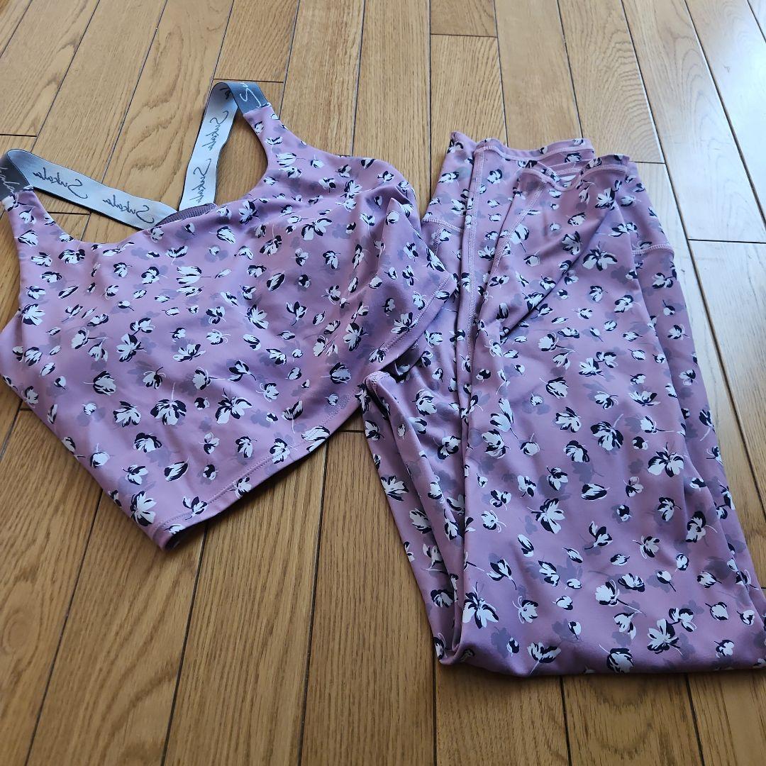 【SUKALA】フラワープリントレギンス&Yストラップロゴブラトップ