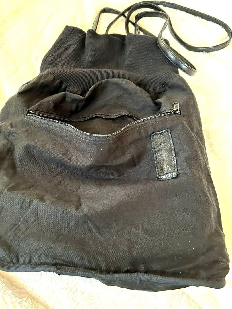 【美品】POMTATA トートバック ハンドバッグ ブラック レザー ポンタタ