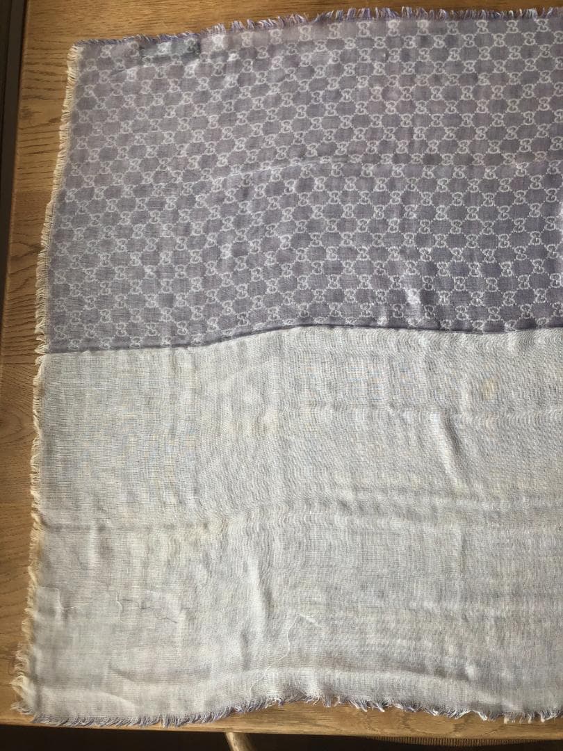 GUCCI GGロゴマフラー グレー 100%コットン　イタリア製