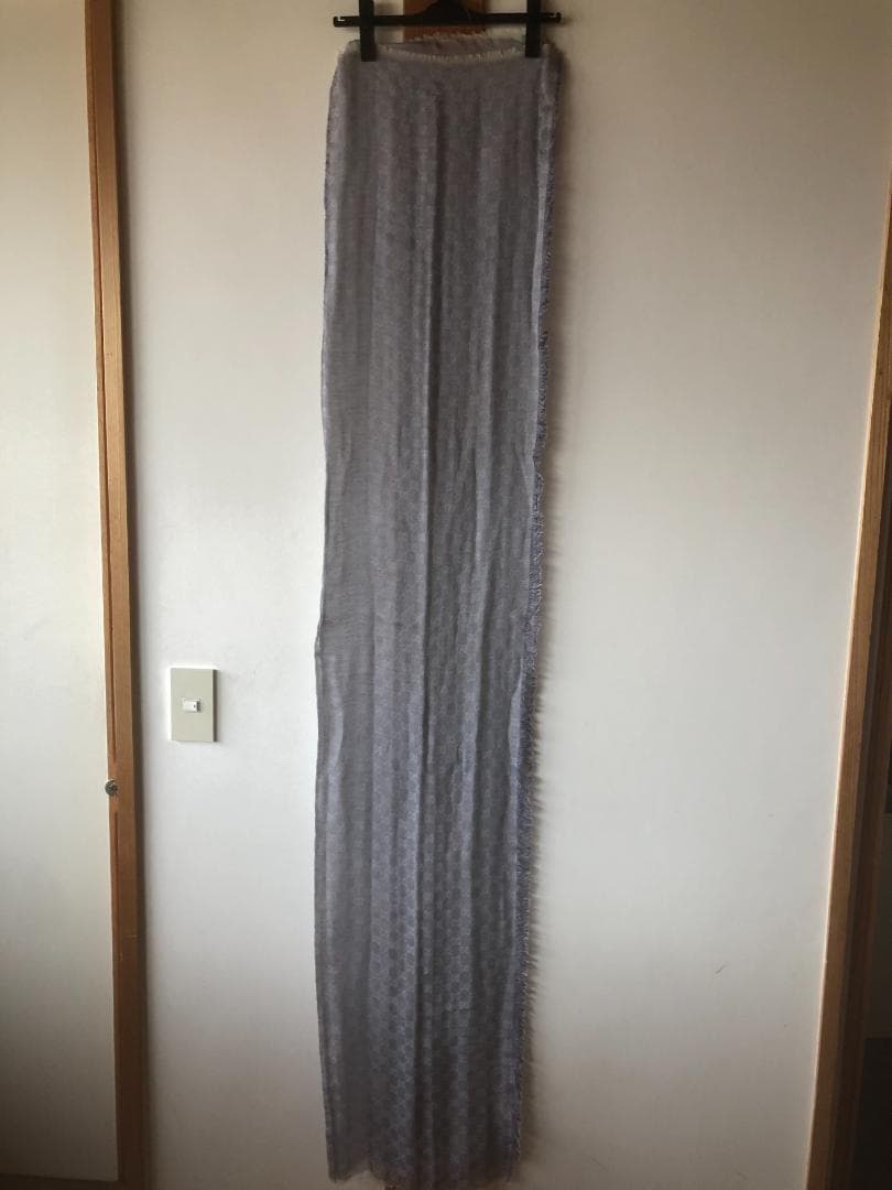 GUCCI GGロゴマフラー グレー 100%コットン　イタリア製