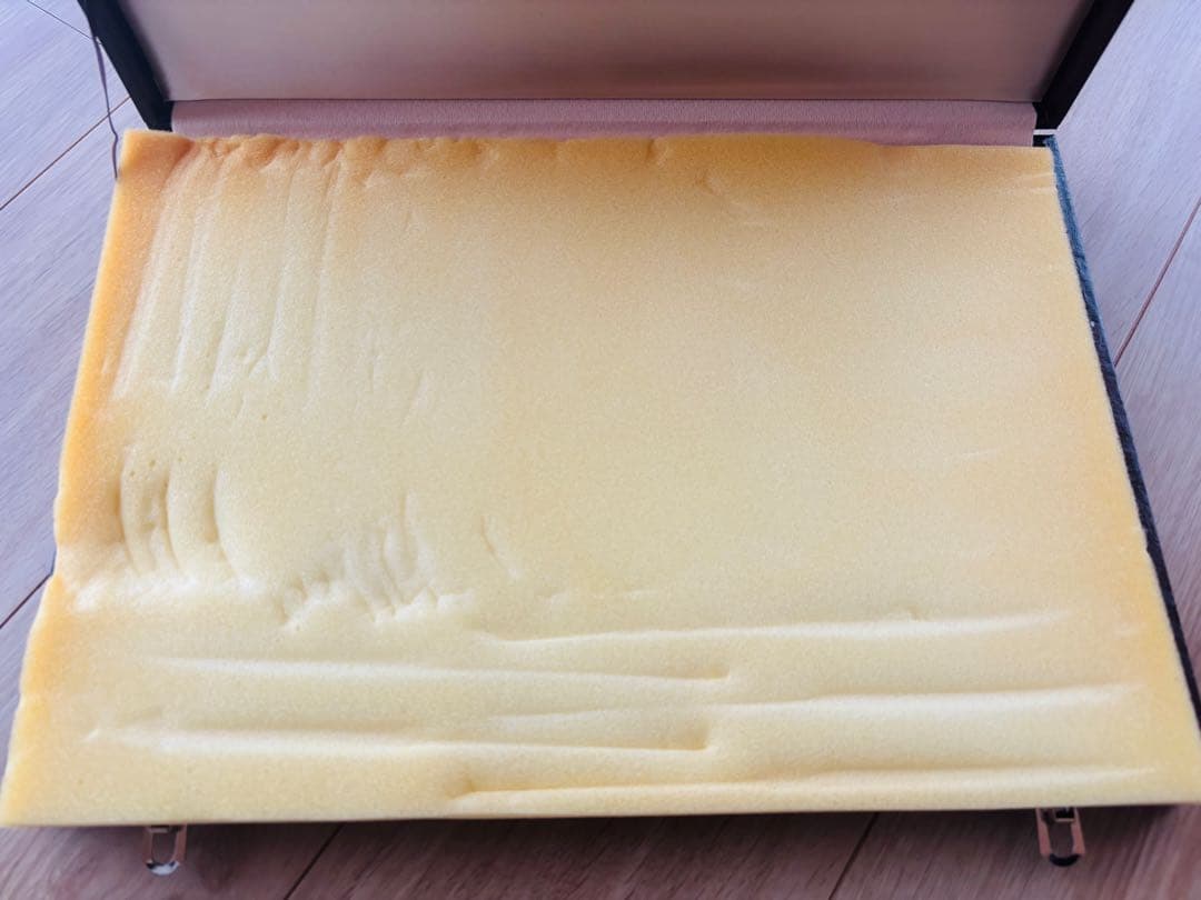 新品　ラッキーウッド　18-10ステンレス　カトラリーセット