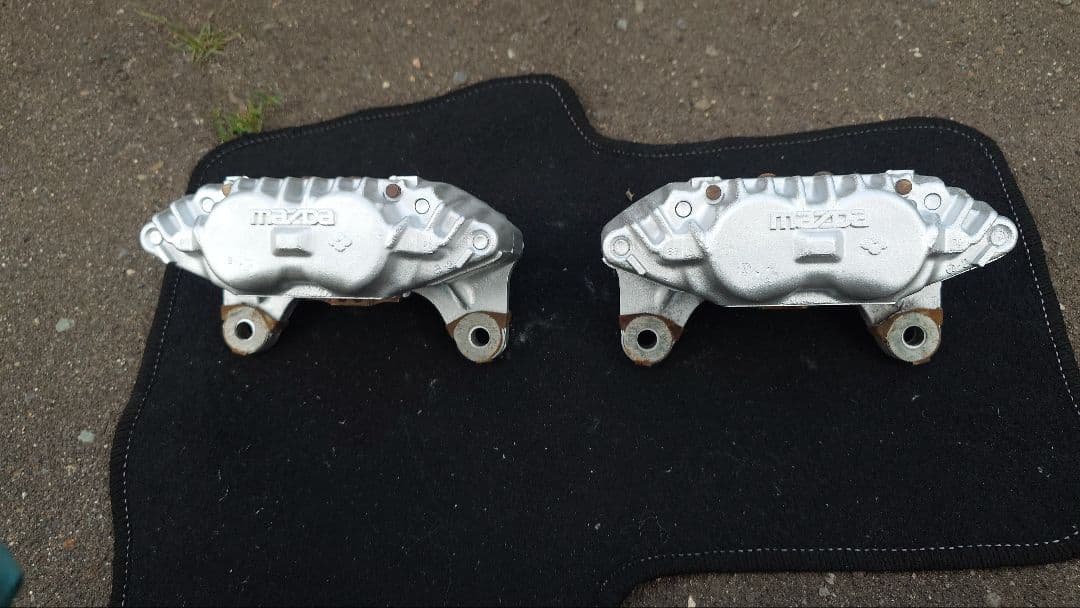 FC　サバンナ　RX-7　フロント　キャリパー　シールキット付き