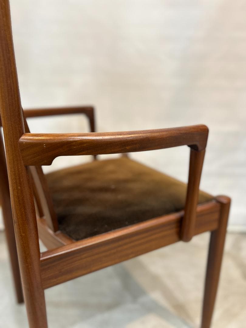 【EUR Vintage】Meredew　メレデュー　スラットバックアームチェア