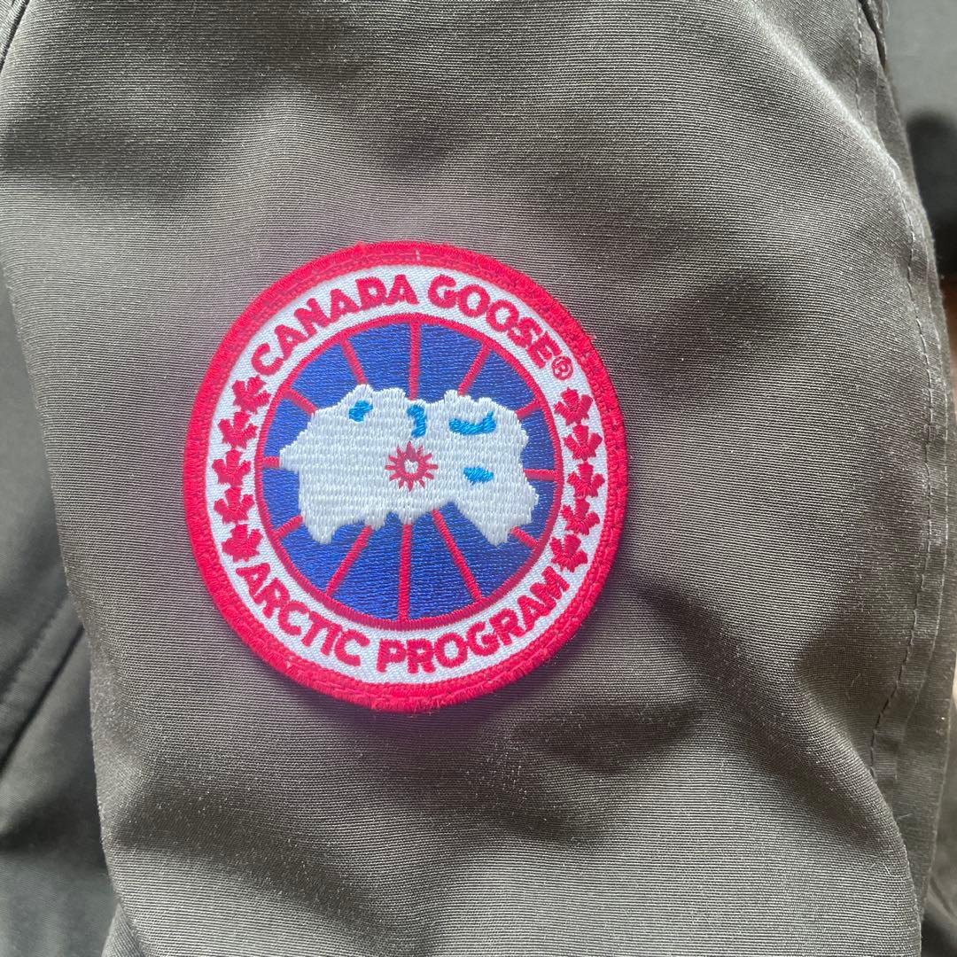 値下げ！！【美品】カナダグース ダウンジャケット ブロンテカーキ　Sサイズ